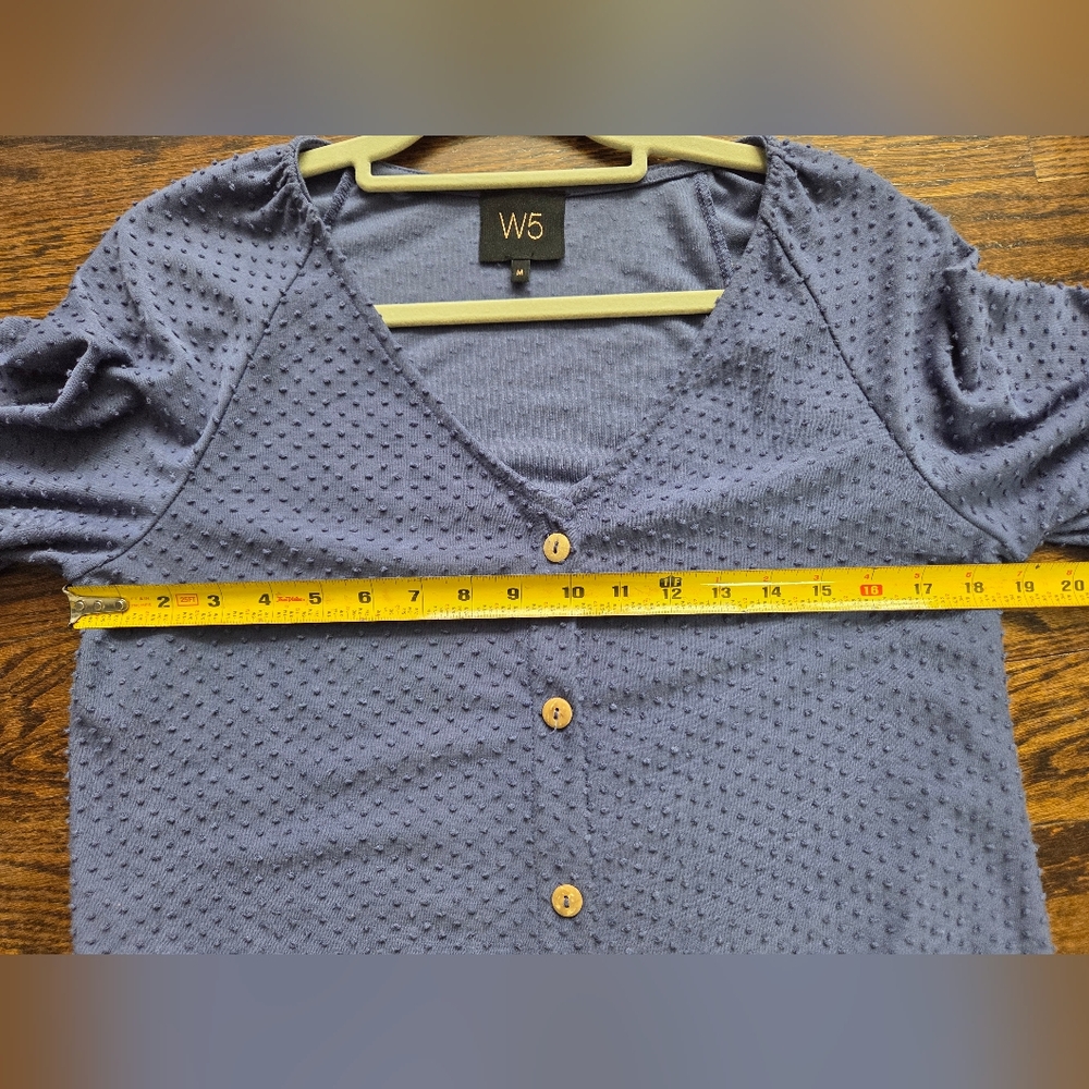 W5 Women's‎ Blue Textured Button-Up Top - Picture 7 of 8